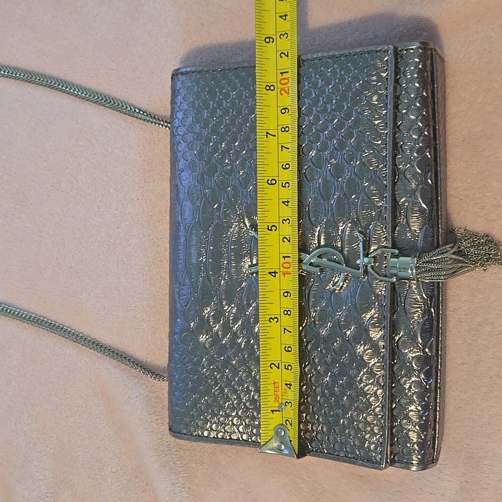 Ysl Silver Designer Crossbody Bag - Picture 10 of 16
